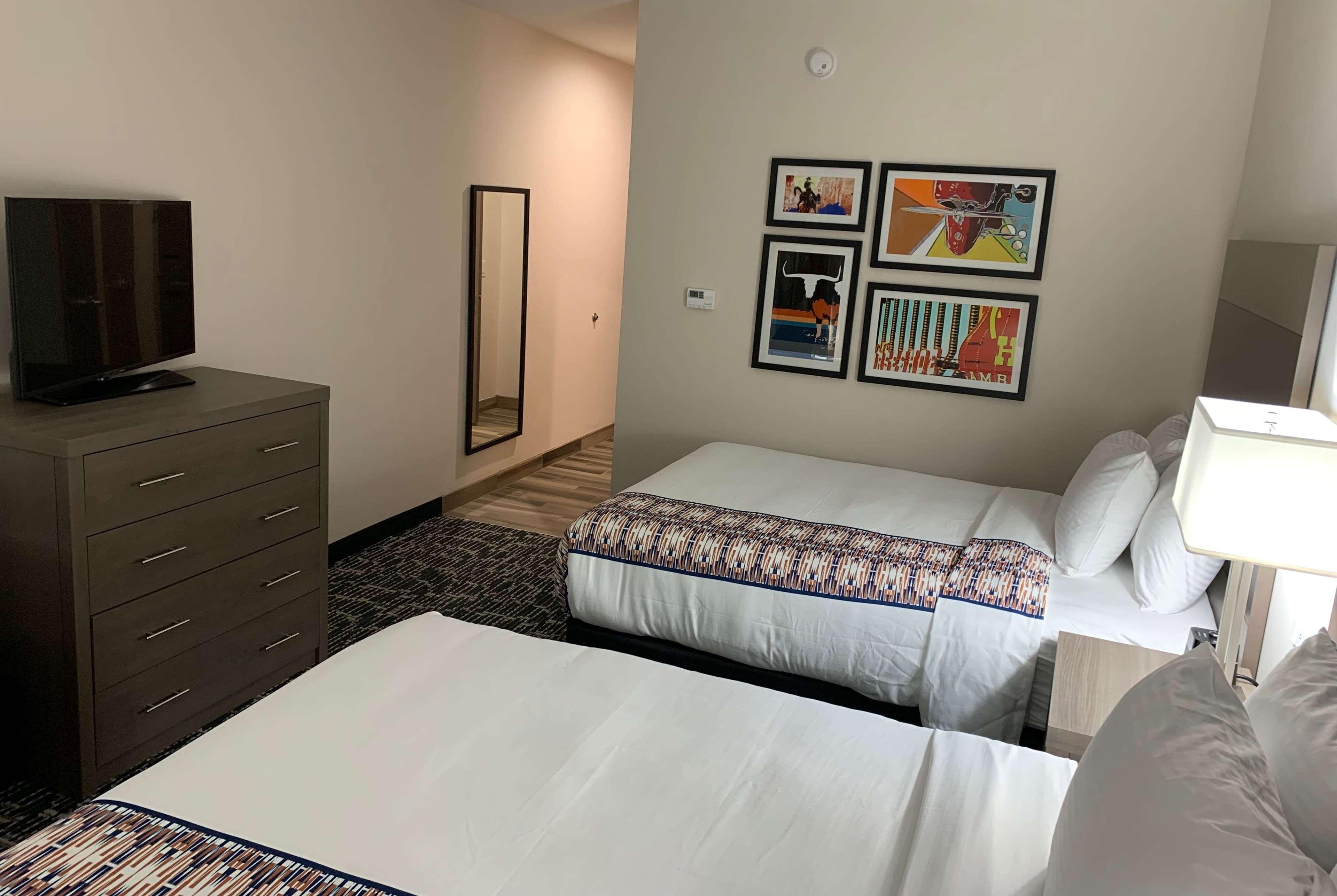 La Quinta Inn & Suites By Wyndham - Red Oak Tx Ih-35E Eksteriør billede