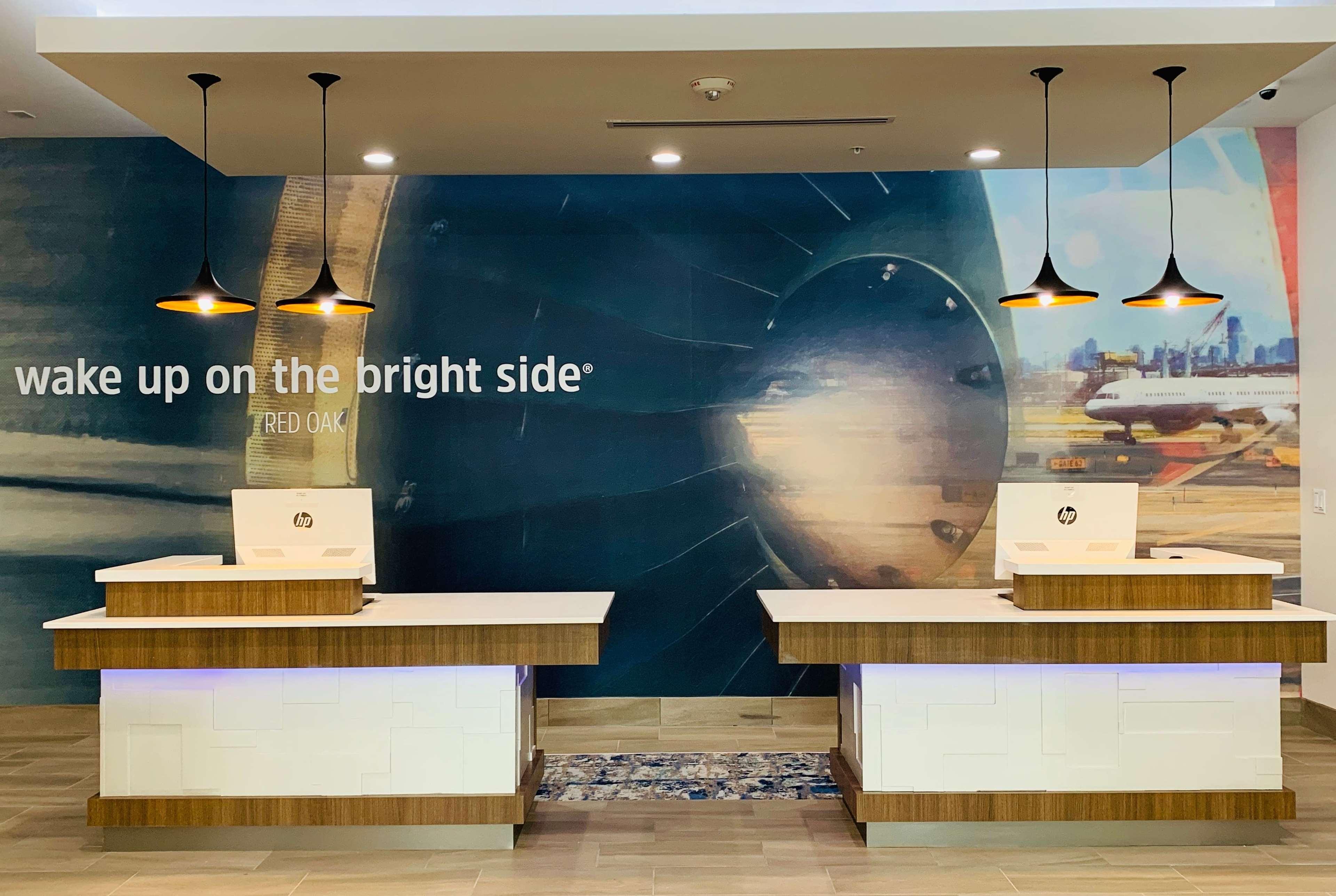 La Quinta Inn & Suites By Wyndham - Red Oak Tx Ih-35E Eksteriør billede